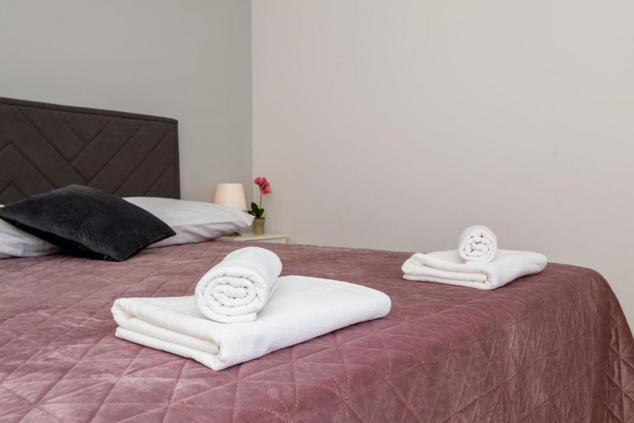 קלק Apartments Bjelis מראה חיצוני תמונה