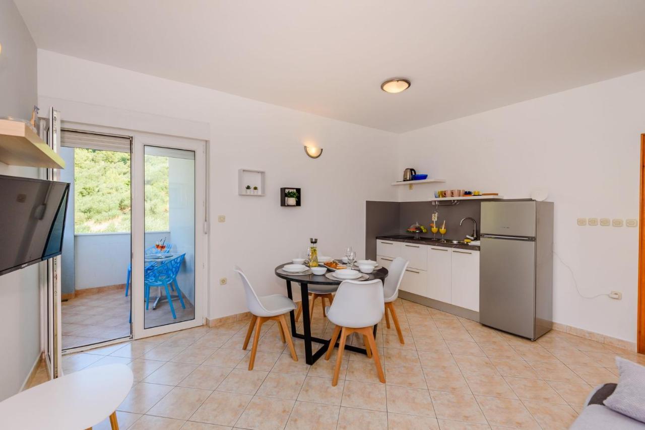 קלק Apartments Bjelis מראה חיצוני תמונה