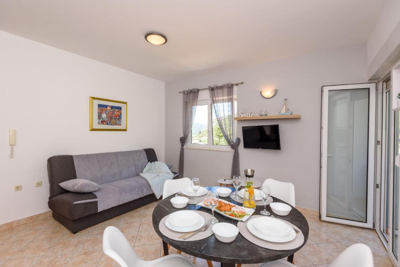 קלק Apartments Bjelis מראה חיצוני תמונה